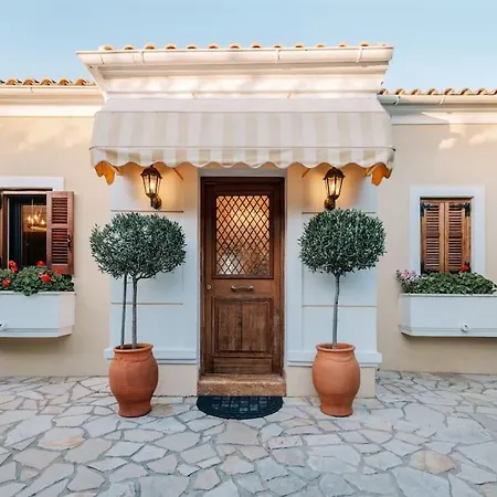 Villa Sea Garden - Spectacular Seafront Position