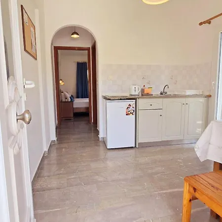 Kormos Aparthotel *
