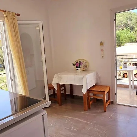 Aparthotel Kormos Kavos