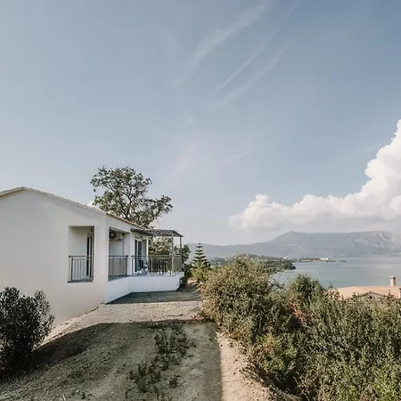 The Iconic Sea View Ferienhaus *