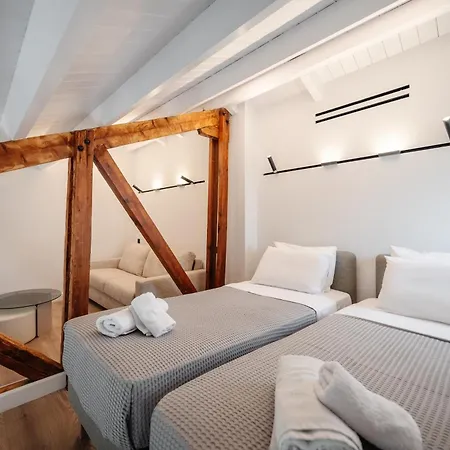 Kantoni Apartment *