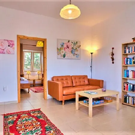 Apartment Ferienhaus Nora Mit Zwei Schoenen Doppelhaushaelften, 