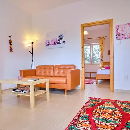 Ferienhaus Nora Mit Zwei Schoenen Doppelhaushaelften, 
