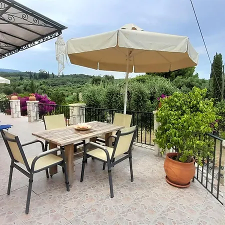 Ferienhaus Nora Mit Zwei Schoenen Doppelhaushaelften, 