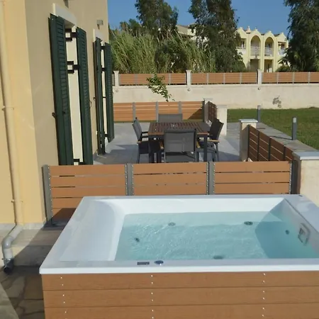 Vakantiehuis Issos House
