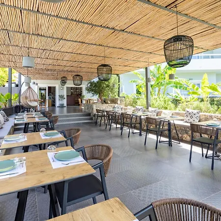 La Maison Corfu - Adults Only Hotel 3*