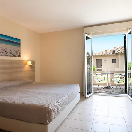 Messonghi Hotel Moraḯtika