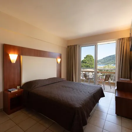 Hotel Messonghi Moraḯtika