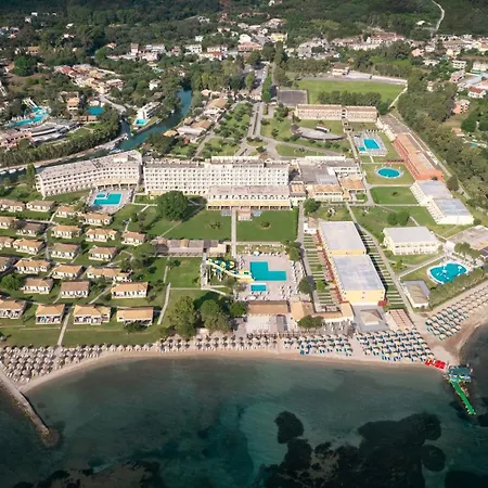 Hotel Messonghi 4*