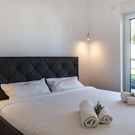 Ocean Breeze Ii Apartment *