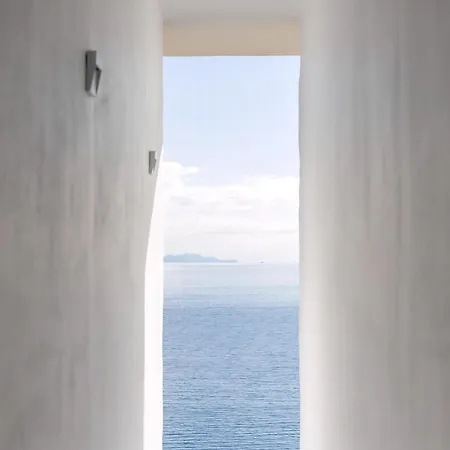 Luxurioese Mit Meerblick Stoa Serenity