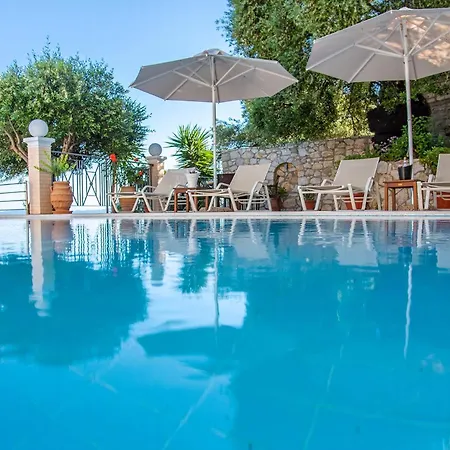 Casa de férias Sotiris With Pool And Amazing Sea Views