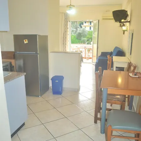 House Letta Very Quiet Location Agios Gordios Apartment Agios Gordios (Corfu)