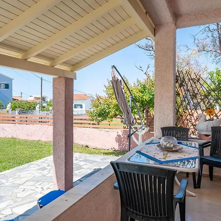 Aglaia's 7th Branch Apartment