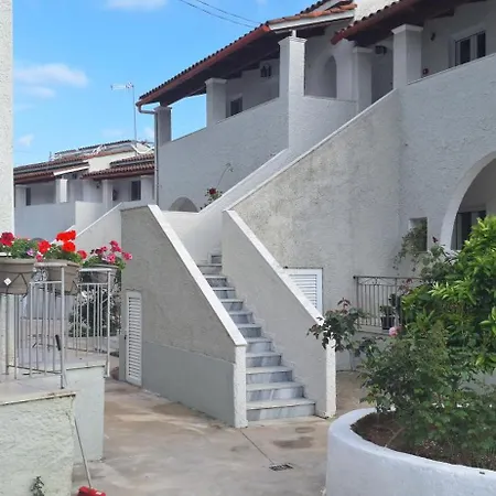 The Flower Garden Aparthotel