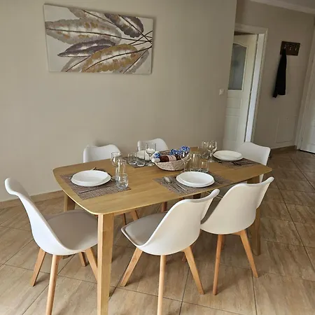 Sylvia's Sweet Appartement