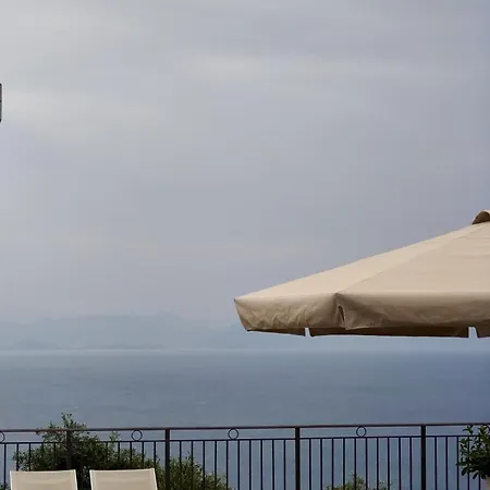 Beata Pousada Perama (Corfu)