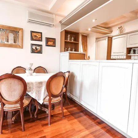 Apartment The Writer's House-liston Corfu *