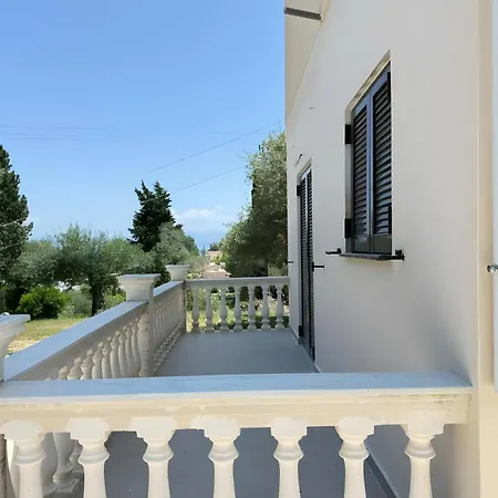 Konstantina * Corfu (city)