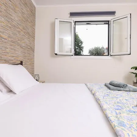Apartamento Rena's House, Viros, Corfu *