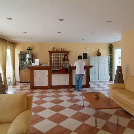 Luisa Aparthotel 3*