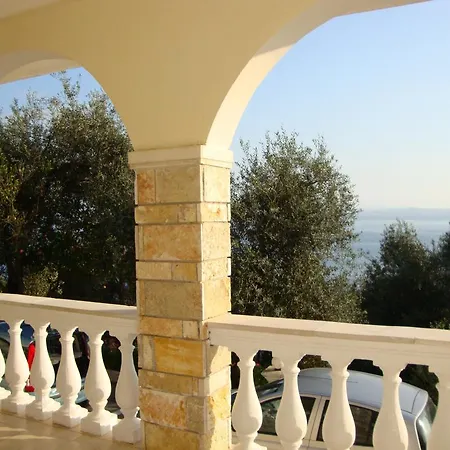 Hotel Nissaki Sea View 2*