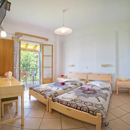 Aparthotel Rebecca 2*