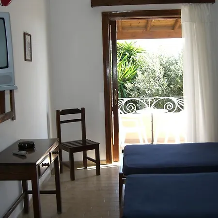 Apartment Atisis *