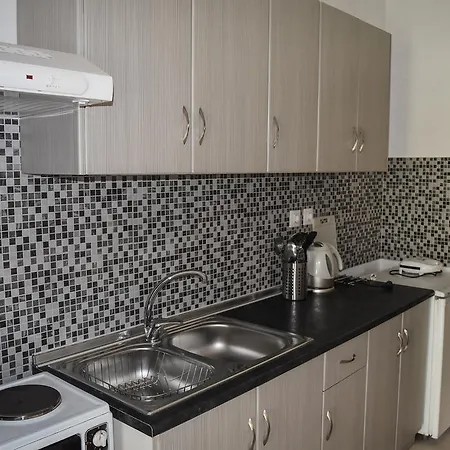 Apartment Mirsini *