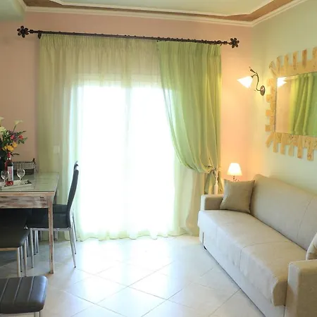 Apartment Aris *