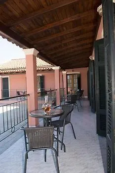 Erifili Apartment *