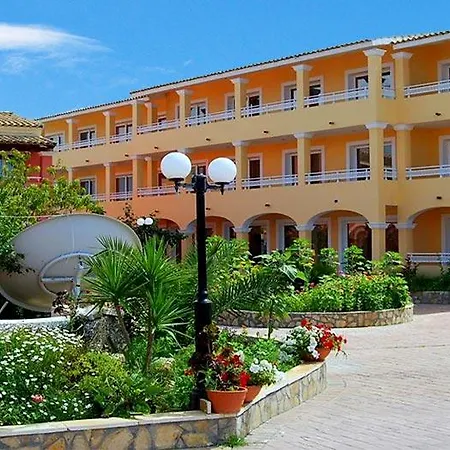 Luisa Aparthotel 3*