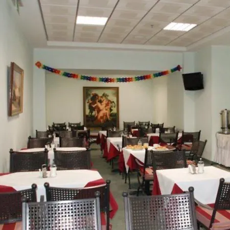 City Marina Hotel 3*