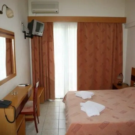 Corfu Hellinis Hotel 3*