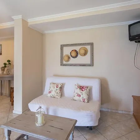 Casa Dei Venti - Sea View - 100m From The Beach Apartment *