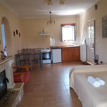 Apartment Athineos Kommeno (Corfu)