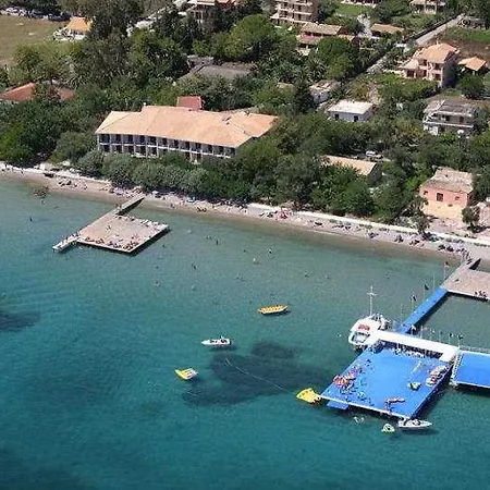 Beach Hotel 2*