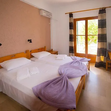 Marie Hotel