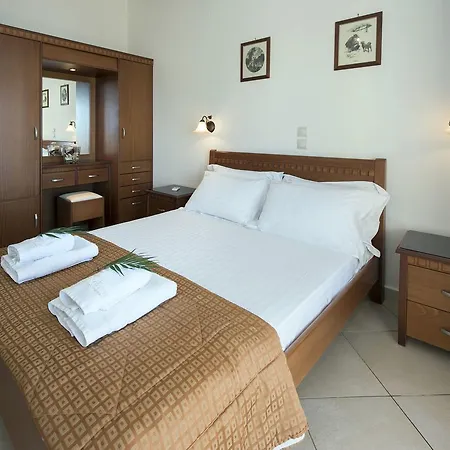 Aparthotel Sea Breeze & 2*