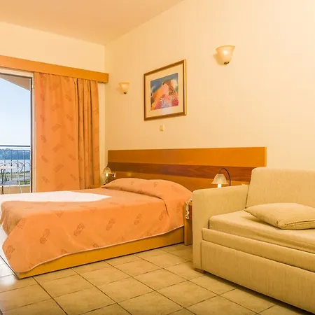 Hotel Corfu Hellinis 3*