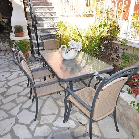 Makrades 2 Apartment Paleokastritsa
