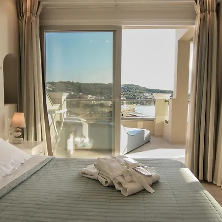 Paralia Luxury Apartment *