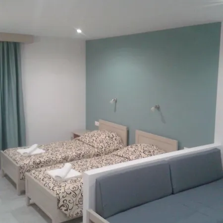 Aparthotel Christakis