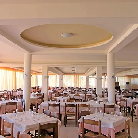 Hotel Messonghi 4*
