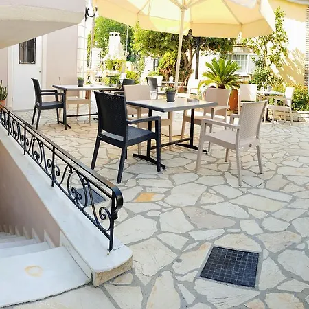 Aparthotel Kormos