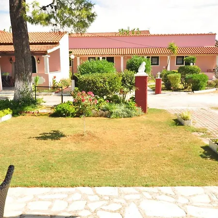 Tassos 2*