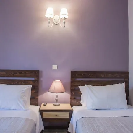 Tellis Bed & Breakfast Moraitika