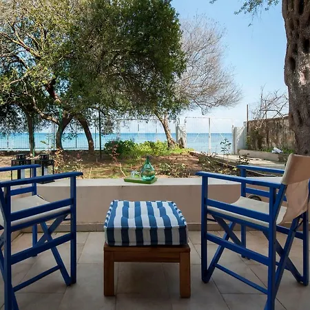 Corfu Beachfront Villa Mesongi