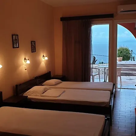 Atisis Apartment *