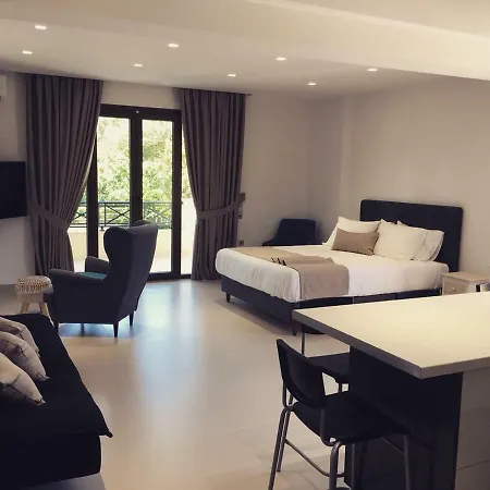 The Little Luxury Apartment